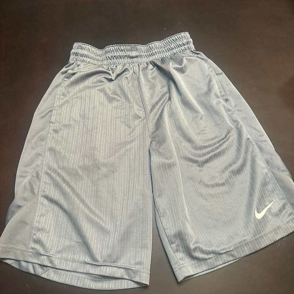Nike grey shorts size m